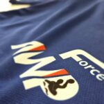 gros plan short Force bleu