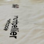 gros plan tee-shirt MWP blanc femme